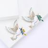 Pigeon Brooch Fashion Accessory Women Bird Wing Brooch Pin Sparkling Rhinestone Pigeon Corsage Retro Style Clothing Accessories