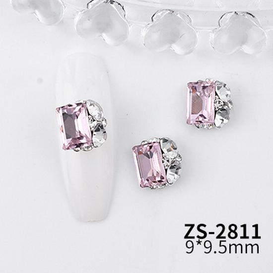 

Роскошный французский хрустальный нейл-арт: Длинный прямоугольный бриллиантовый ворс - Сверхблестящие сплавные украшения для ногтей