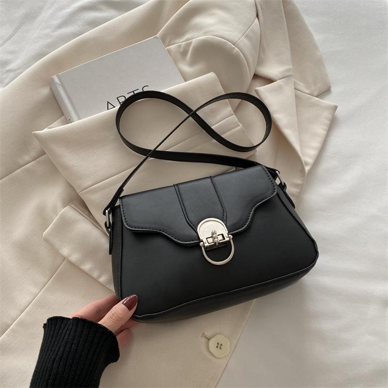Retro Niche Design Shoulder Messenger Bag 2025 Spring New Versatile Ins High-end Commuter Small Square Bag Women