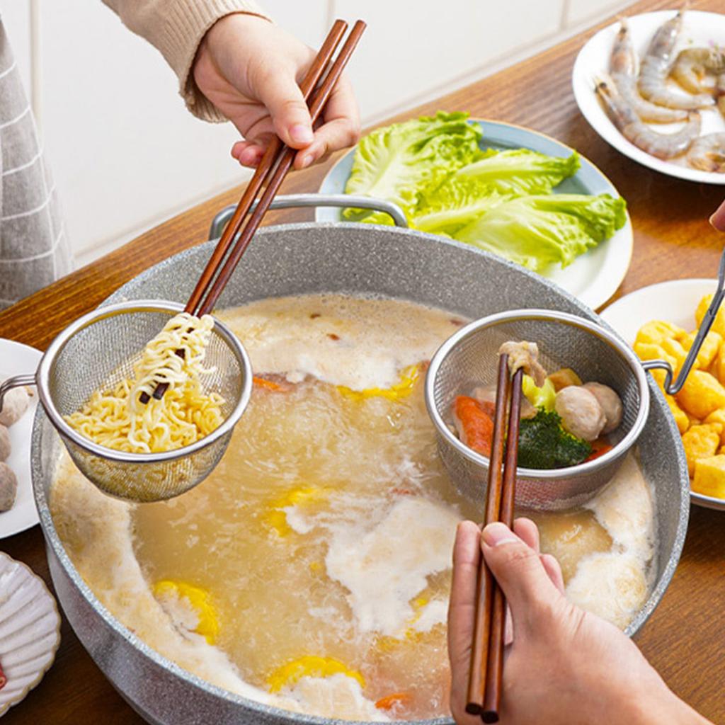 Stainless Steel Pasta Basket Mesh Ergonomic Design Nonslip Handle Dumpling Noodle Strainer Straining Noodles Basket