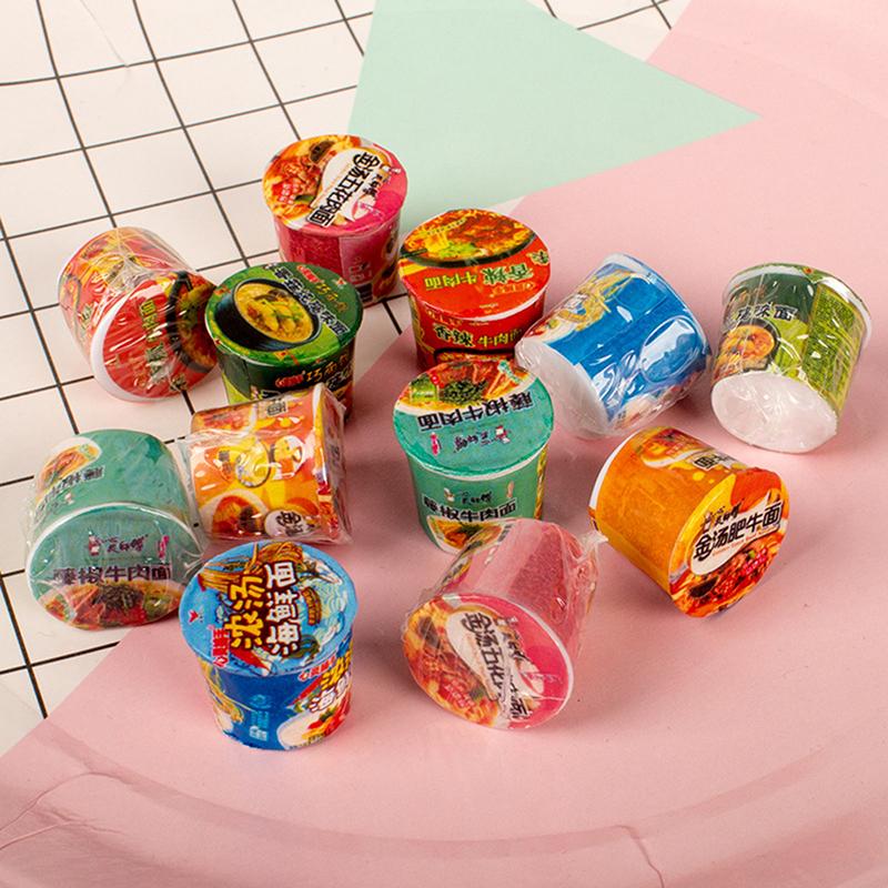 5Pcs 1/12 Dollhouse Miniature Instant Noodles Dollhouse Kitchen Pretend Food Toy