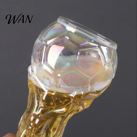 Magic Coating Beer Glass 2Pcs Trophy for Fans, Large Capacity Soccer Shape Mug Mug, Novelty Drinking Cup Party Bar Home Use
