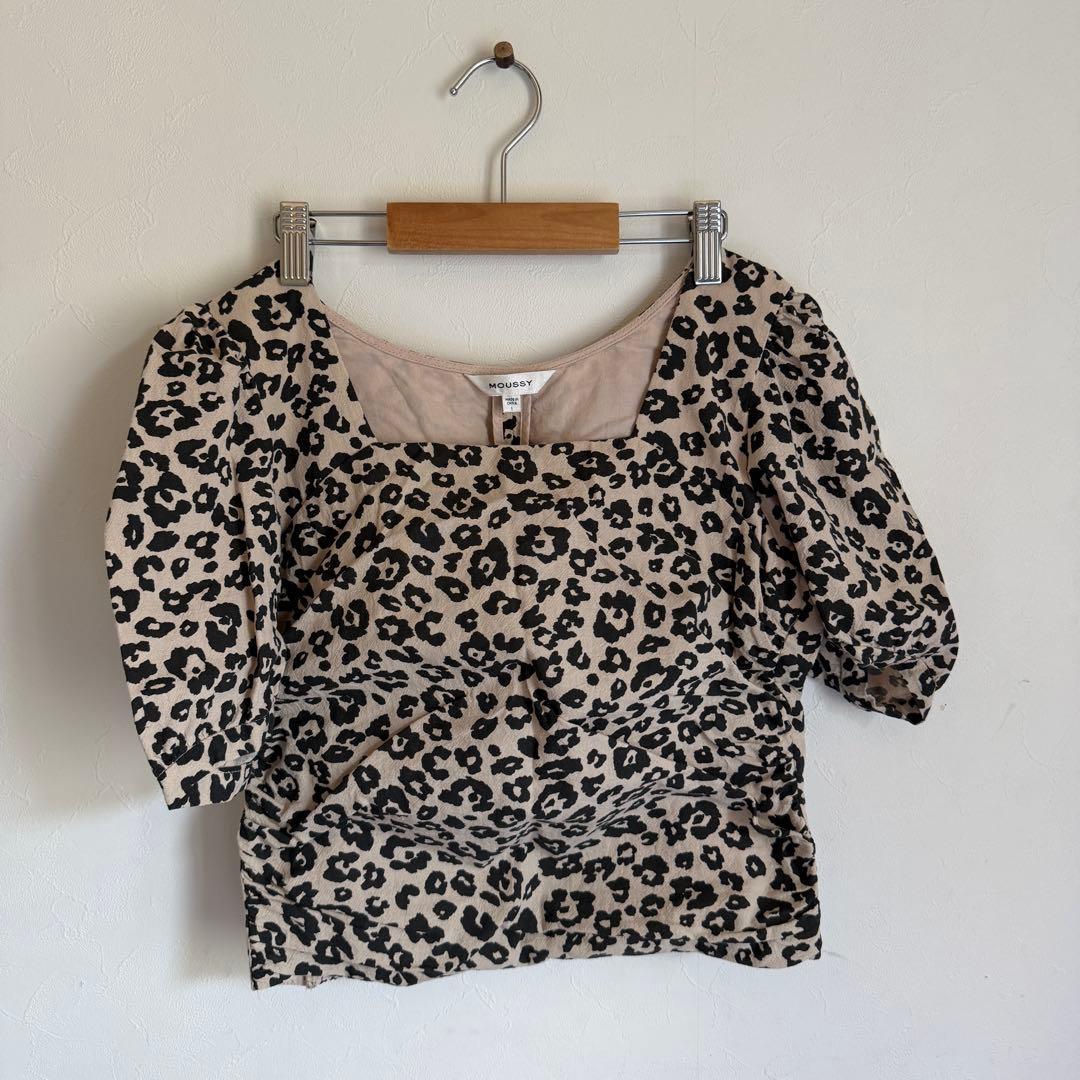 moussy tops