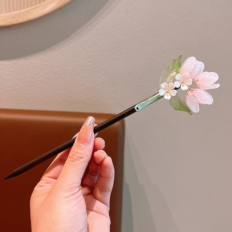 

Изысканная деревянная заколка для волос с кисточкой в виде цветка, ретро китайский стиль, ручная работа, цветочная шпилька для волос, винтажные аксессуары для волос для девушек и женщин, для Ханфу