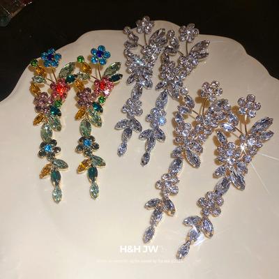 Silver Needle with Diamonds, Flower Fringed Earrings, European and American Fashion and Exquisite Earrings, Light Luxury and High-end Earrings
