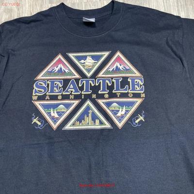 Seattle Washington T Shirt Mens Large L Black WA Mountains Sailboat City Vintage Washed Designer Clothes Stretched Soft Homme