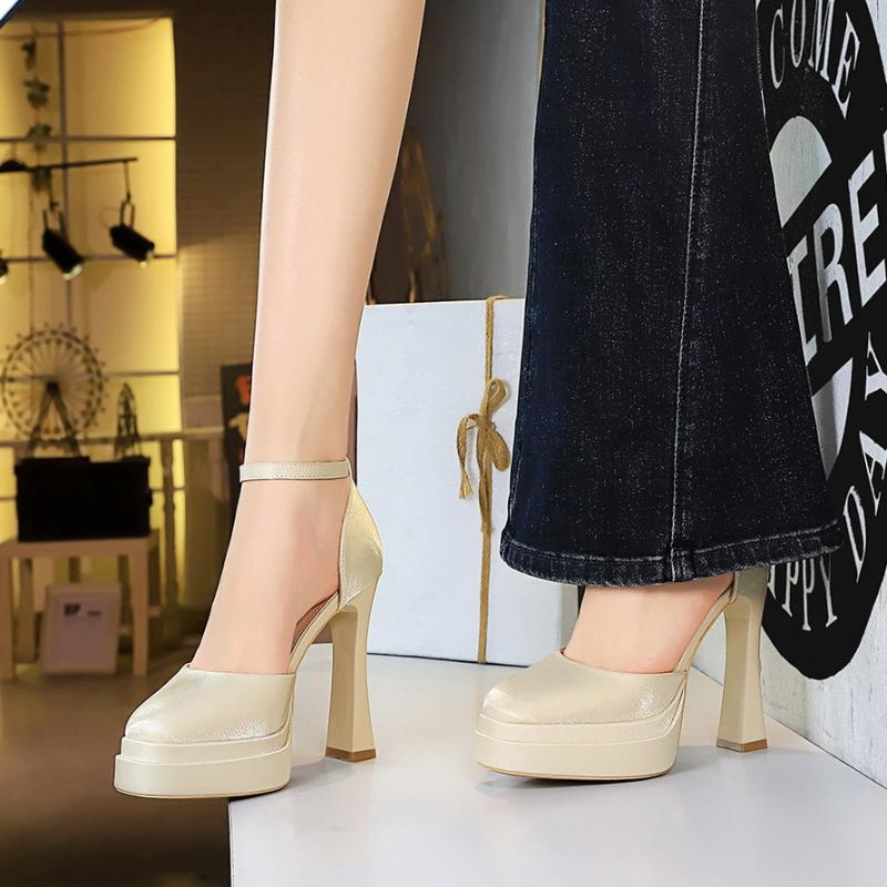 Simple Square Head Hollow Super High Heel Sandal One-Button High Heels Thick Heels Waterproof Table Satin High Heels Women Shoes