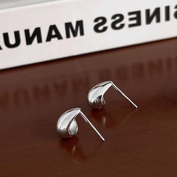 French Court Style Elegant Earrings - High-End Niche Design Luxury Accessories