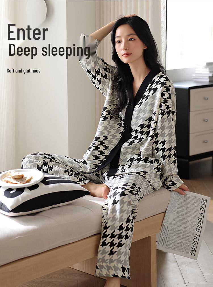 2026 Women's Milk Silk Pajamas Set: V-Neck Cardigan, Long Sleeve, Long Pants, Thin Polka Dot Print for Spring and Autumn