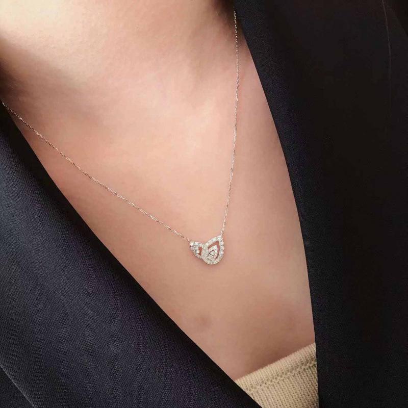 Luxury Water Drop Dewdrop Necklace and Leaf Stud Earrings with Full Diamond Inlay