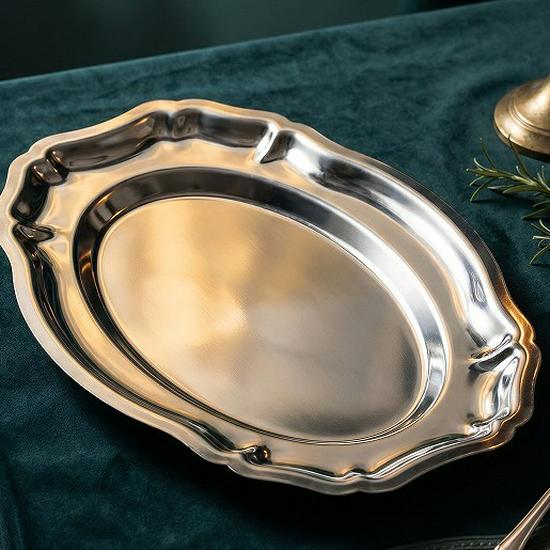 Nordic Light Luxury Oval 304 Stainless Steel Tray for Tea, Fruit, Cake, Cheese, & Dessert