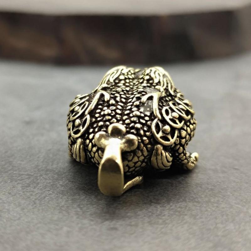 Retro Copper Three-foot Toad Bell Figurines Home Decorations Accessories Crafts Brass Feng Shui Tea Pet Desktop Ornament Decors