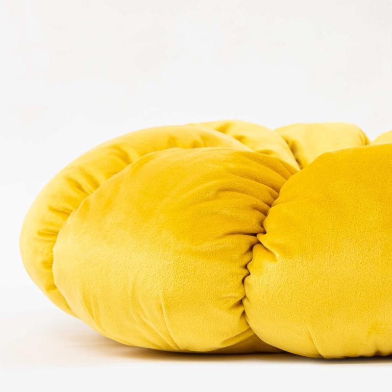 Dopamine-style Internet Celebrity Eight-petal Sofa Pillow Cushion Ins Bay Window Pillow Bedroom Balcony Decoration Cushion