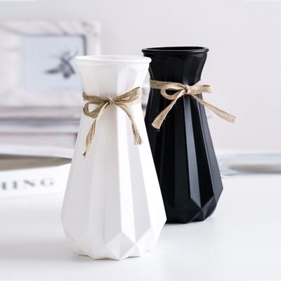 Plant Vase Unbreakable Smooth Surface Reusable Great Imitation Rattan Flower Centrepiece for Home