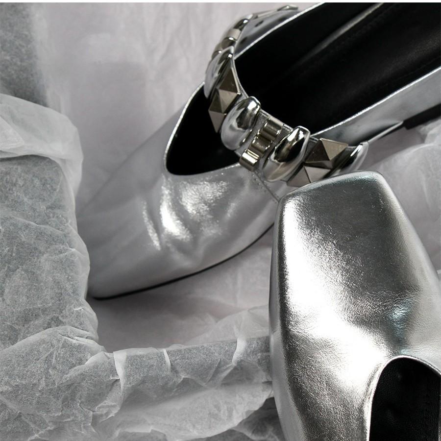 2025 Summer Square Head Rivets One Word with Bag Head Half Slippers Women's Inner Height French Temperament One Foot Cool Slippers