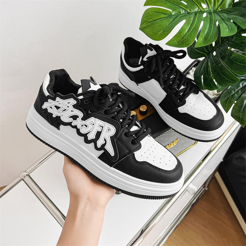 Fashion 2024 Men's Fashionable Color Blocked Lace Up Comfortable Retro Thick Sole Non Slip Casual Sports Shoes