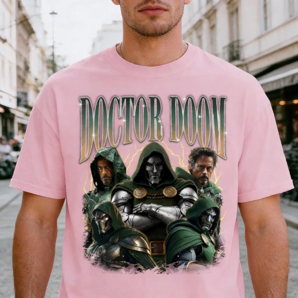 2026 Doctor Doom Avenger Comic Graphic Tshirts for Movie Fan Gift Marvel Superhero Print Tshirt Summer Casual Soft Men Clothing