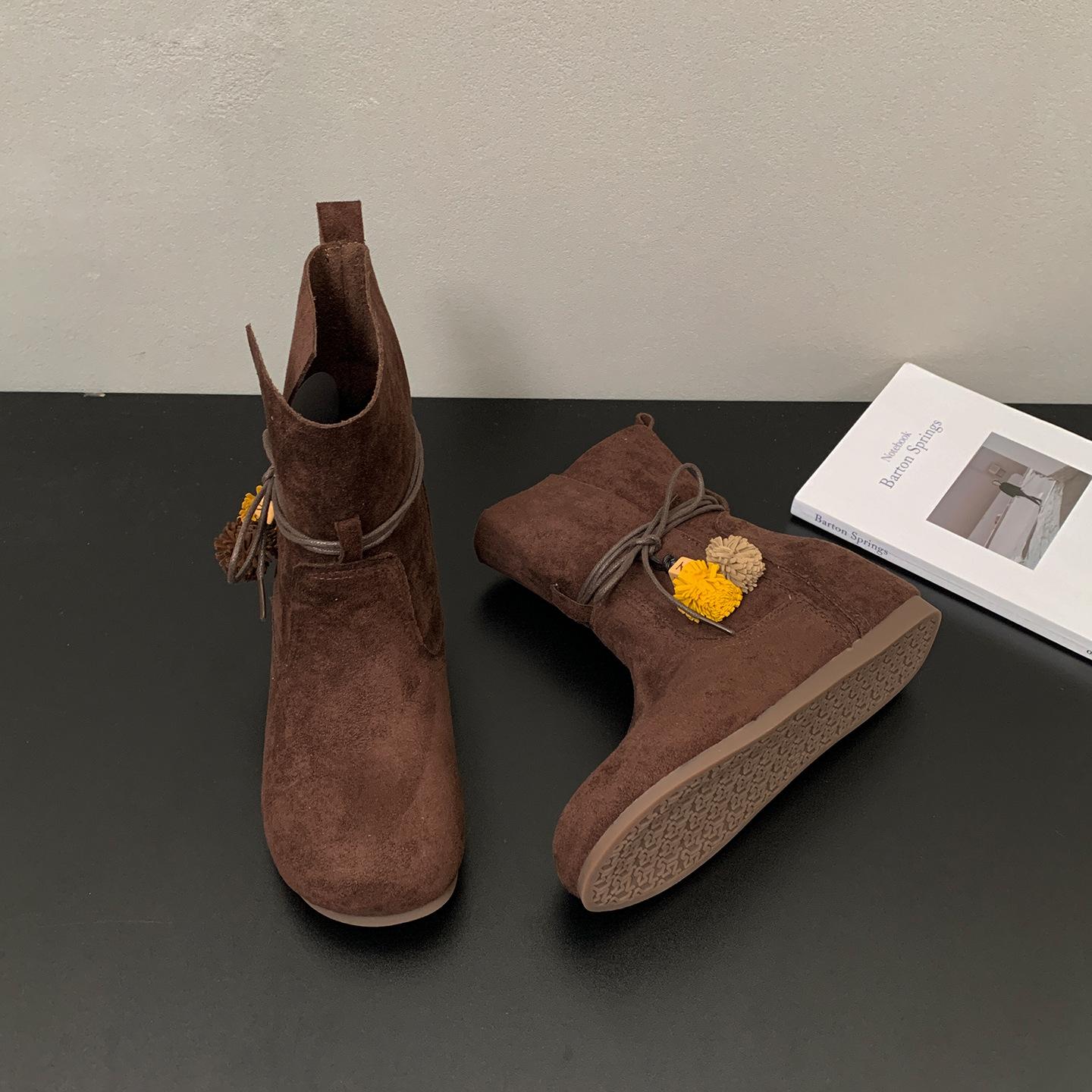 

Maillard retro brown flat-bottomed inner height-increasing boots women s 2025 new autumn with skirt and thin Birkenstock short boots 40