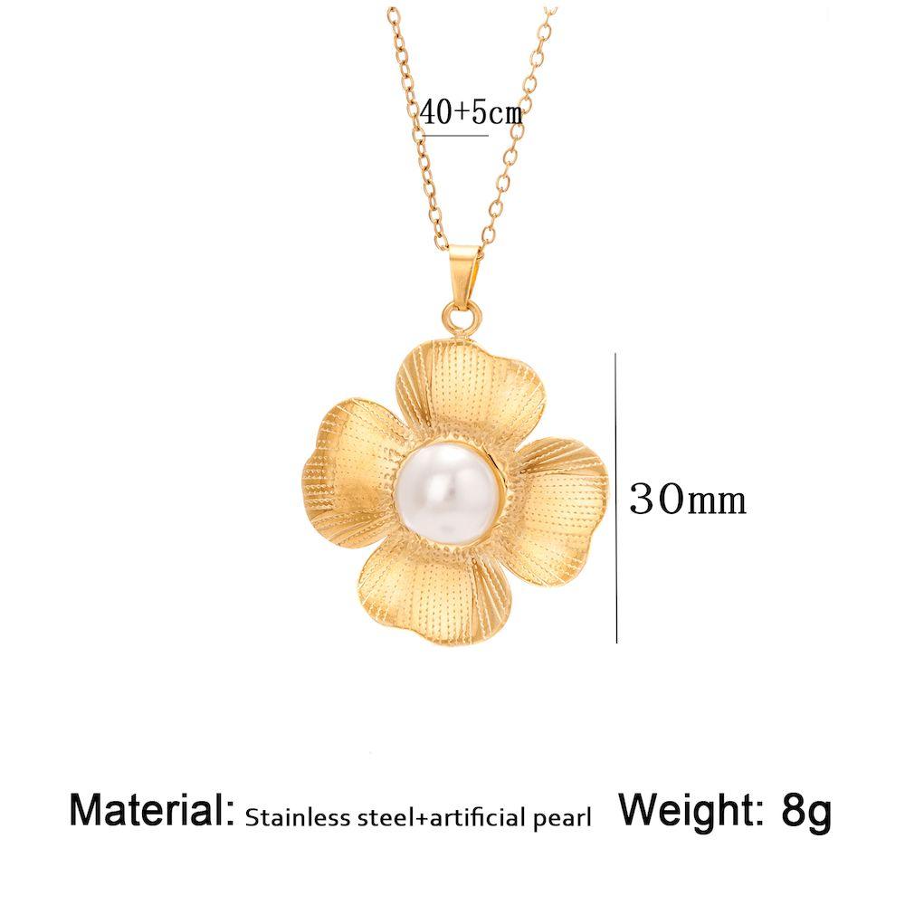 TOHM Fashion Jewelry Stainless Steel Necklace with Pearl,elegantl Flower Clavicle Chain for Women Non-fading Plated with Gold