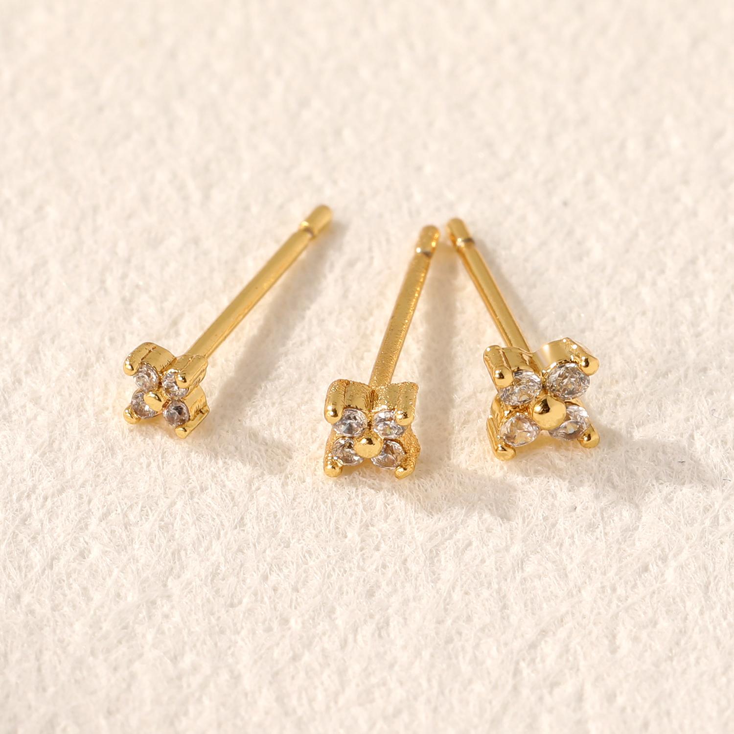 Ladies Romantic Fashionable Small Flower Earrings Daily Casual Delicate 3pcs/Sale Shiny CZ Piercing Jewelry Party Birthday Gifts