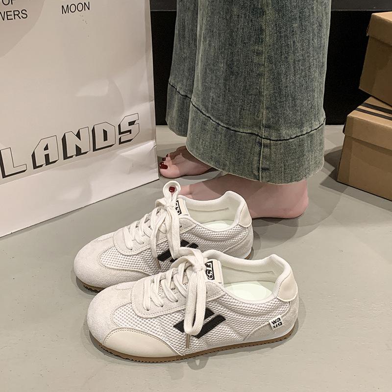 Sports lightweight German training shoes 2025 summer new fashion versatile casual soft sole inner height increase breathable Forrest Gump shoes women