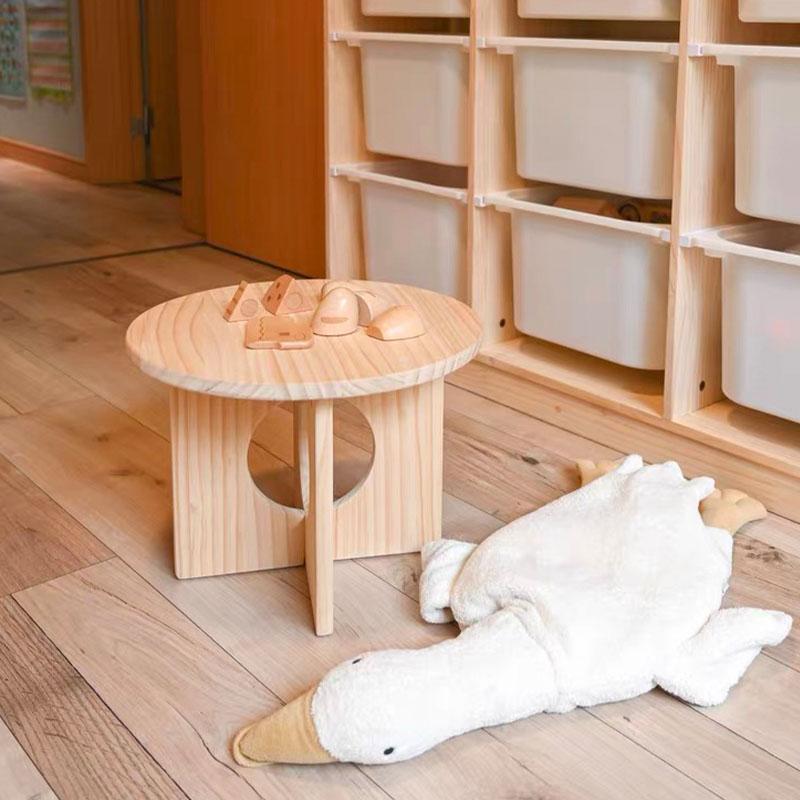 Mini-Kaffeetisch aus Massivholz, Kleiner runder Tisch im Retro-Stil für Wohnzimmer & Fensterbank, Schlichtes Design, Gemütlicher Wohnakzent