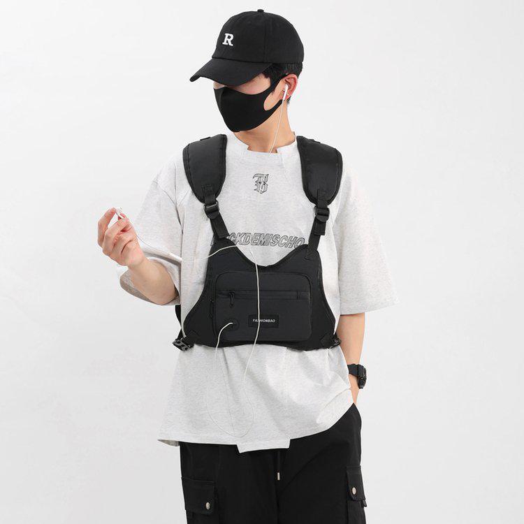 Men's Streetwear Tactical Chest Vest Bag - Functional and Casual Workwear Accessory