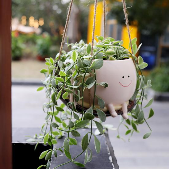 Hängender Blumentopf für Schaukelstühle, bezauberndes Aussehen, UV-beständig, dekorativer Blumentopf mit lächelndem Gesicht für drinnen und draußen