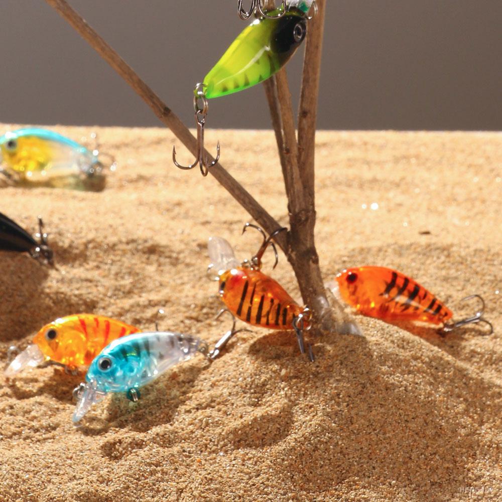 1ks 4,5cm 4g Hengjia Mini Crankbaits s chrastítky Diving Shad Pike Lure