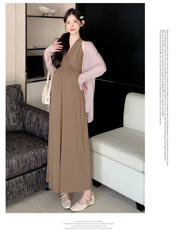 Maternity Dress Set: Spring/Summer 2026 Halter Neck Sun Protection & Slimming Design