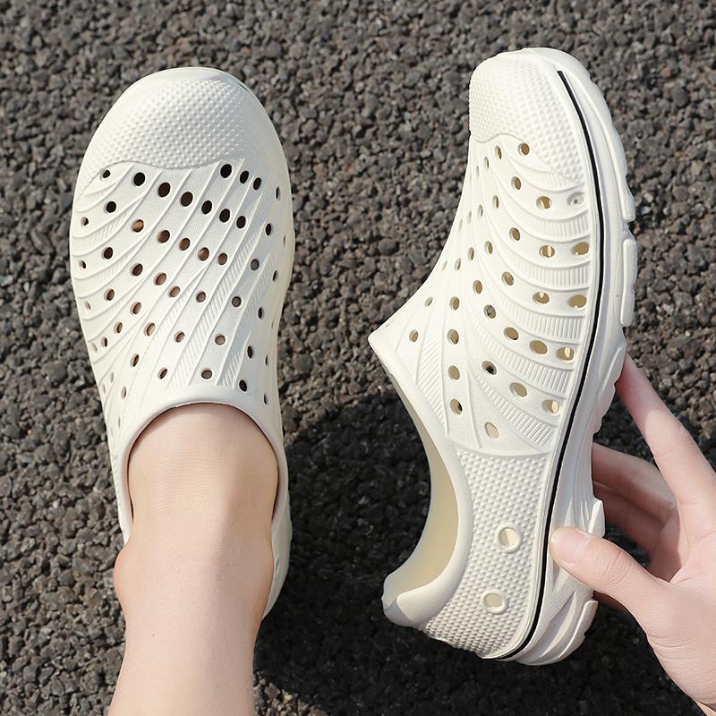 Fashion New Men's Summer Shoes Sandals Men's Outdoor Comfortable Non-slip Ripped Sandals Hollow Breathable Clogs Fashion Beach Slippers