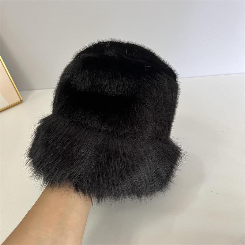 Chapeau d'hiver en peluche duveteuse femmes hiver épaissi chaud coupe-vent fourrure intégrée protection des oreilles chapeau seau tendance