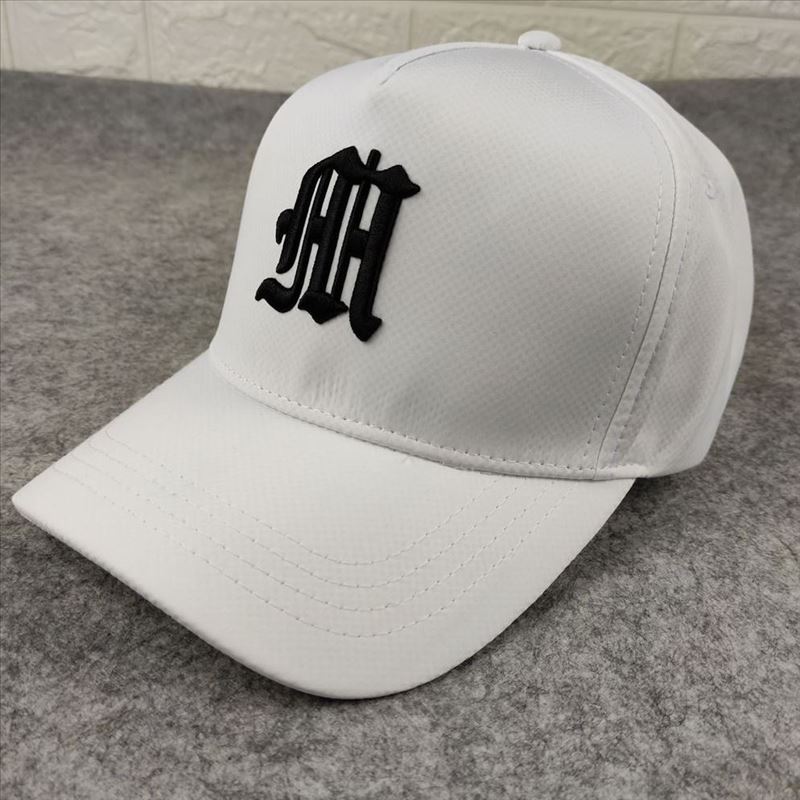 New high-top five-piece baseball cap, solid color men's hat in summer, and one white hat for women in summer.