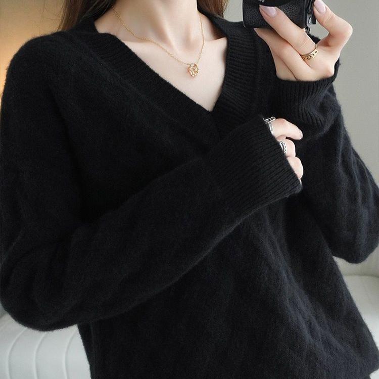 V-neck Sweater Women's Autumn and Winter Sweater Long-sleeved Pullover Loose Solid Color Jacquard Knitted Sweater Top
