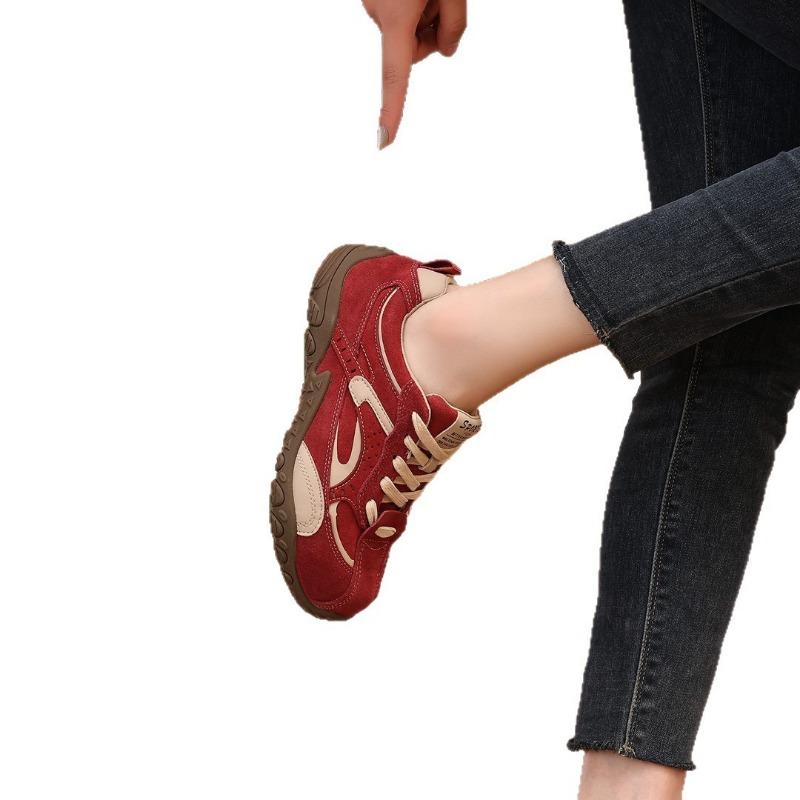 Outdoor suede burgundy women's new versatile casual sports hiking shoes board shoes