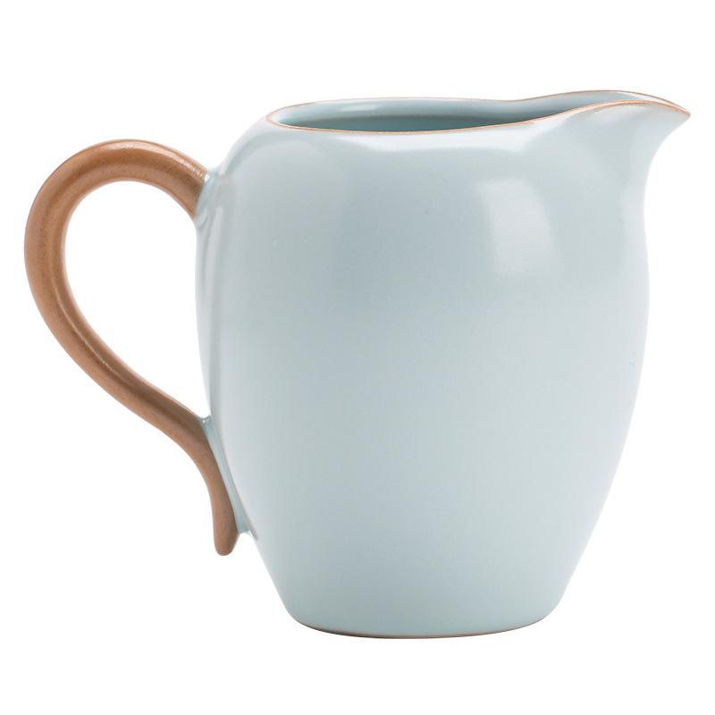 

Ru kiln fair cup ceramic tea dispenser tea leak integrated kung fu tea set accessories household tea sea tea making male cup tea set