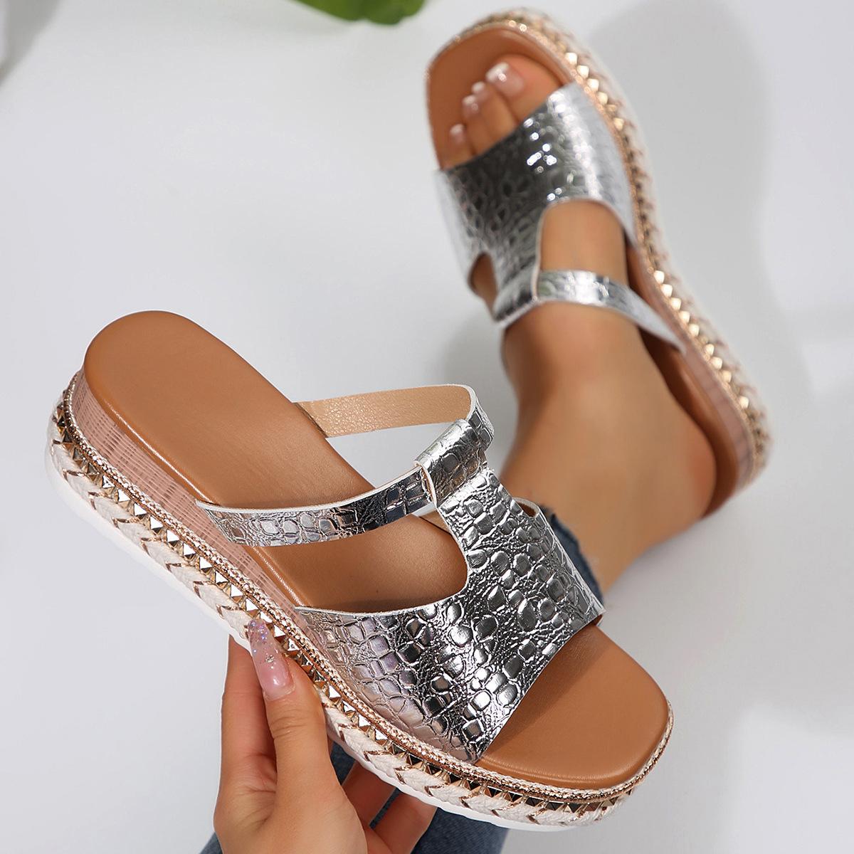 

Ruth has the same straw-woven muffin shoes, platform-soled high-heeled one-word slippers, and women s summer outer wear heightened wedge-heeled sand 36 срібний