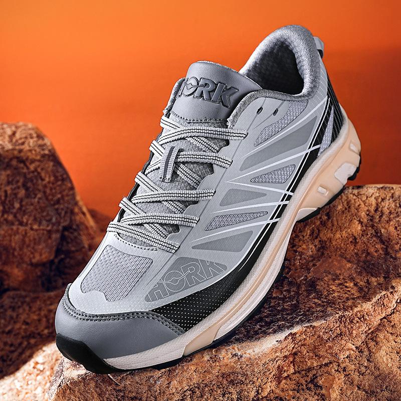 Hantu new hiking shoes women's official outdoor non-slip lightweight mountain climbing shoes women's breathable sports travel casual shoes