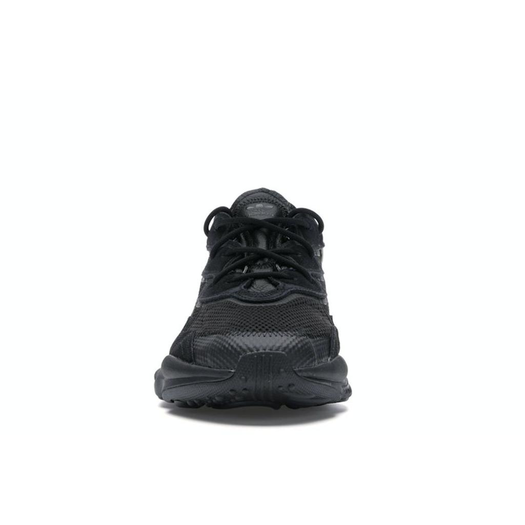 Adidas Ozweego Black Carbon Unisex Sneakers Core-Black EE6999