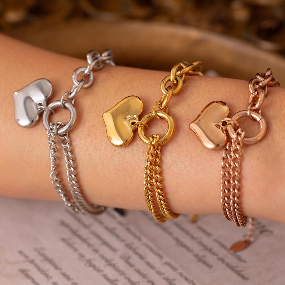 18K Gold Plated Titanium Steel Heart Bracelet with French Minimalist Cuban Chain Design