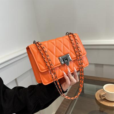Rhombus Embroidery Thread Fashion Temperament Lock Temperament Small Bag Women Spring Messenger Bag Women