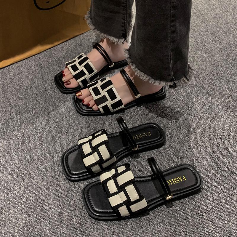 Women's 2024 Summer Square Toe Canvas Plaid Flat Sole Roman Sandals