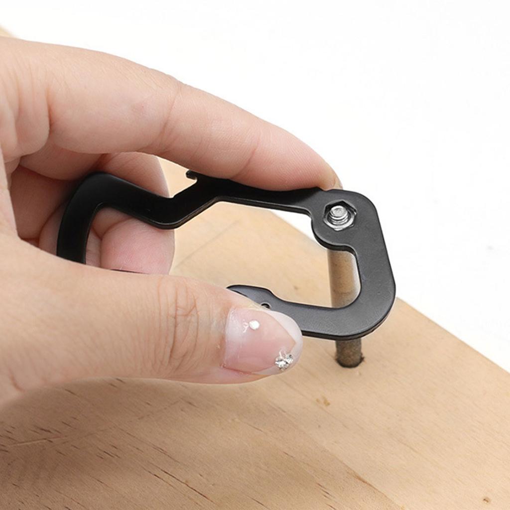 Handy Keychain Bottle Opener Reliable Key Holder Easy To Carry Keyring with Bottle Opener Perfect for Parties and Travel