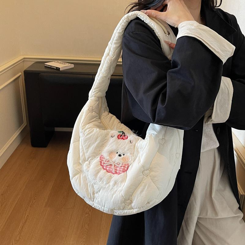 Large capacity cartoon shoulder bag women's 2025 autumn and winter new cute bear messenger bag commuter cotton clothes down bag