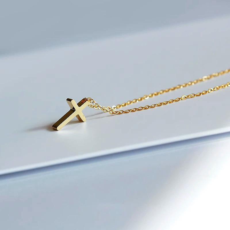 Minimalist Fashion Commuter Cross Shape Pendant Necklace Stainless Steel Unisex Pendant Necklace