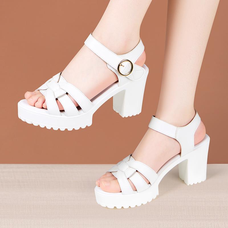 Fashion Plus Size 34-43 Comfortable Soft Leather Shoes Women High Heels Sandals Summer Thick Platform Sandals Office Beach Mom