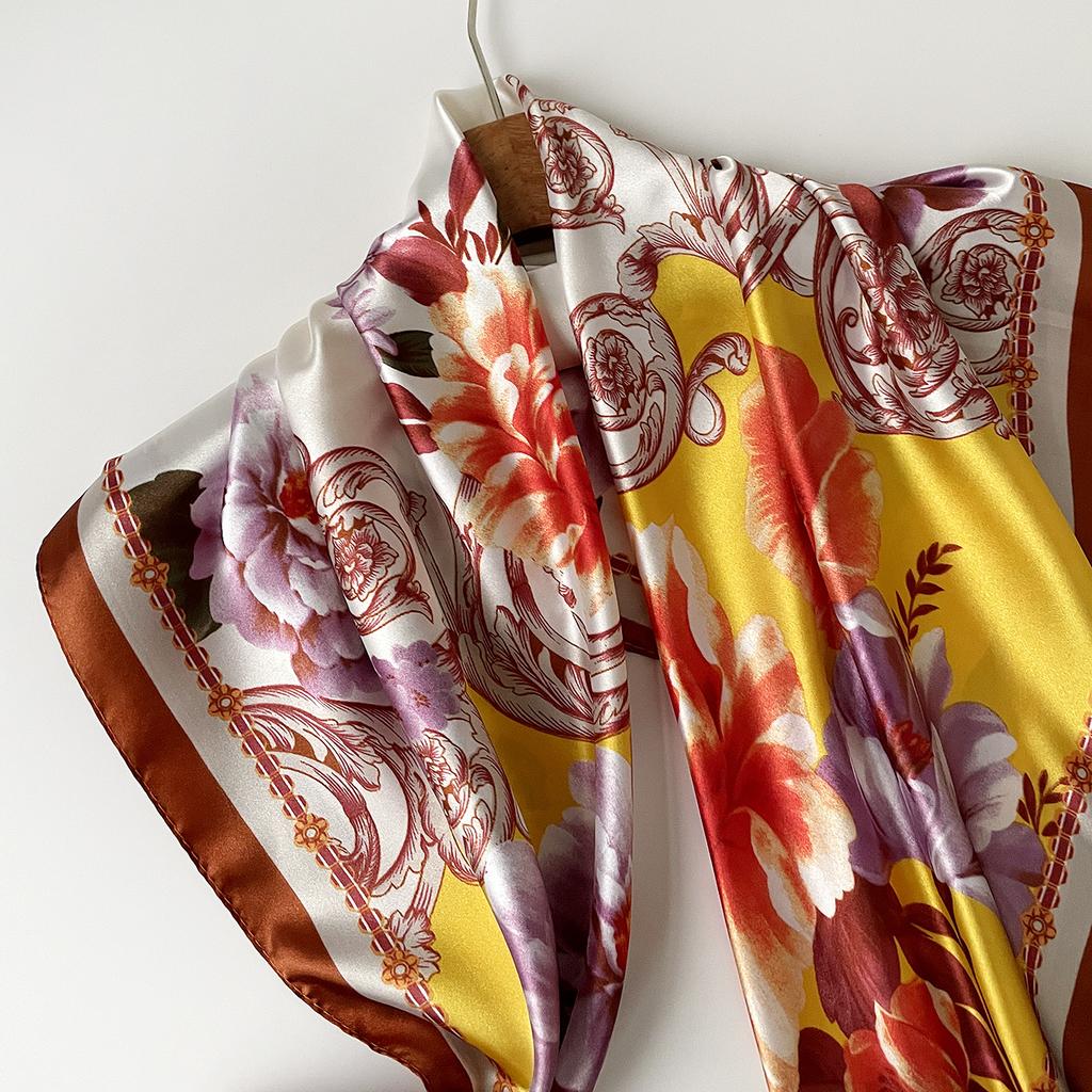 Printed Shawls and Scarves Collection: Women’s Headscarves, Silk Scarves, Large Scarves and Fashionable Headwraps