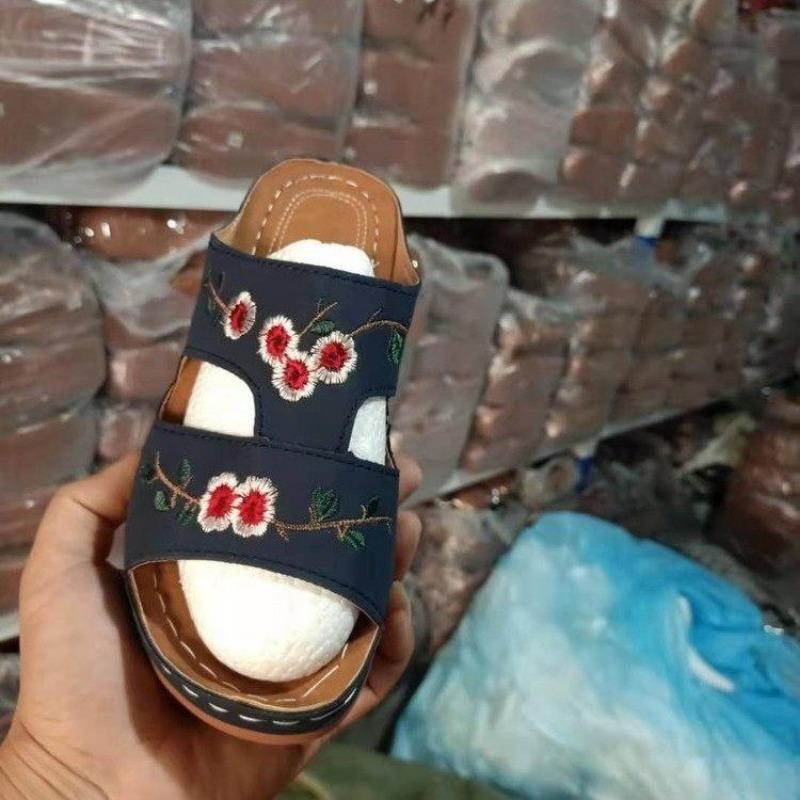 

Summer new women s shoes hollow flower embroidered sandals wedge heel large size women s slippers 43 тёмно-синий