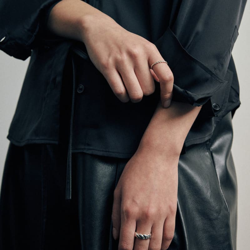 green [925 silver] Five.silver.217 / large end ring