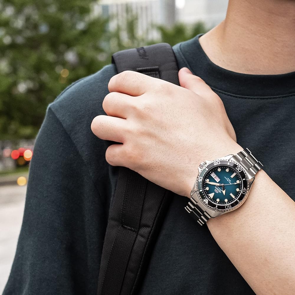 Orient Mako Automatic Diver's Watch Men's Green with Mechanical Movement and Domestic Manufacturer Warranty RN-AA0811E